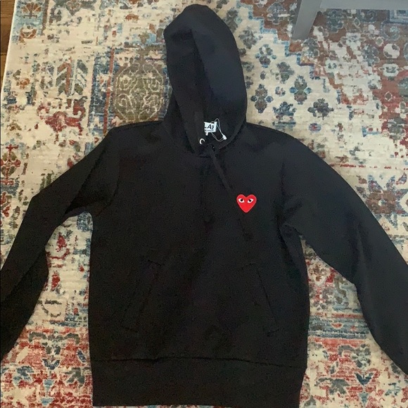 cdg play sweatshirt